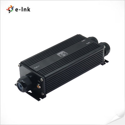 IP67 Extender PoE Gigabit industriale impermeabile (1 x Input 2 x Output)