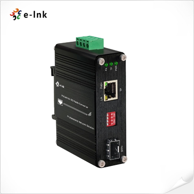 Mini Industrial 10G/5G/2.5G/1G/100M 802.3at a 10GBASE-X SFP+ Media Converter
