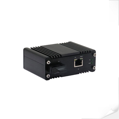 Mini Industrial 1000BASE-X a 10/100/1000BASE-T 90W PoE++ Media Converter